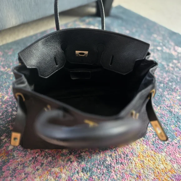 Chic Black Satchel with Patterned Scarf - Picture 2 of 4